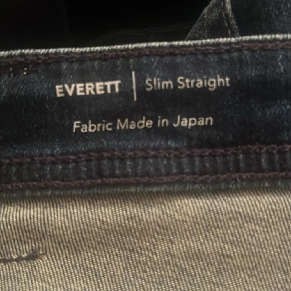AG-ED Denim Everett  Slim Straight jeans size 33x33